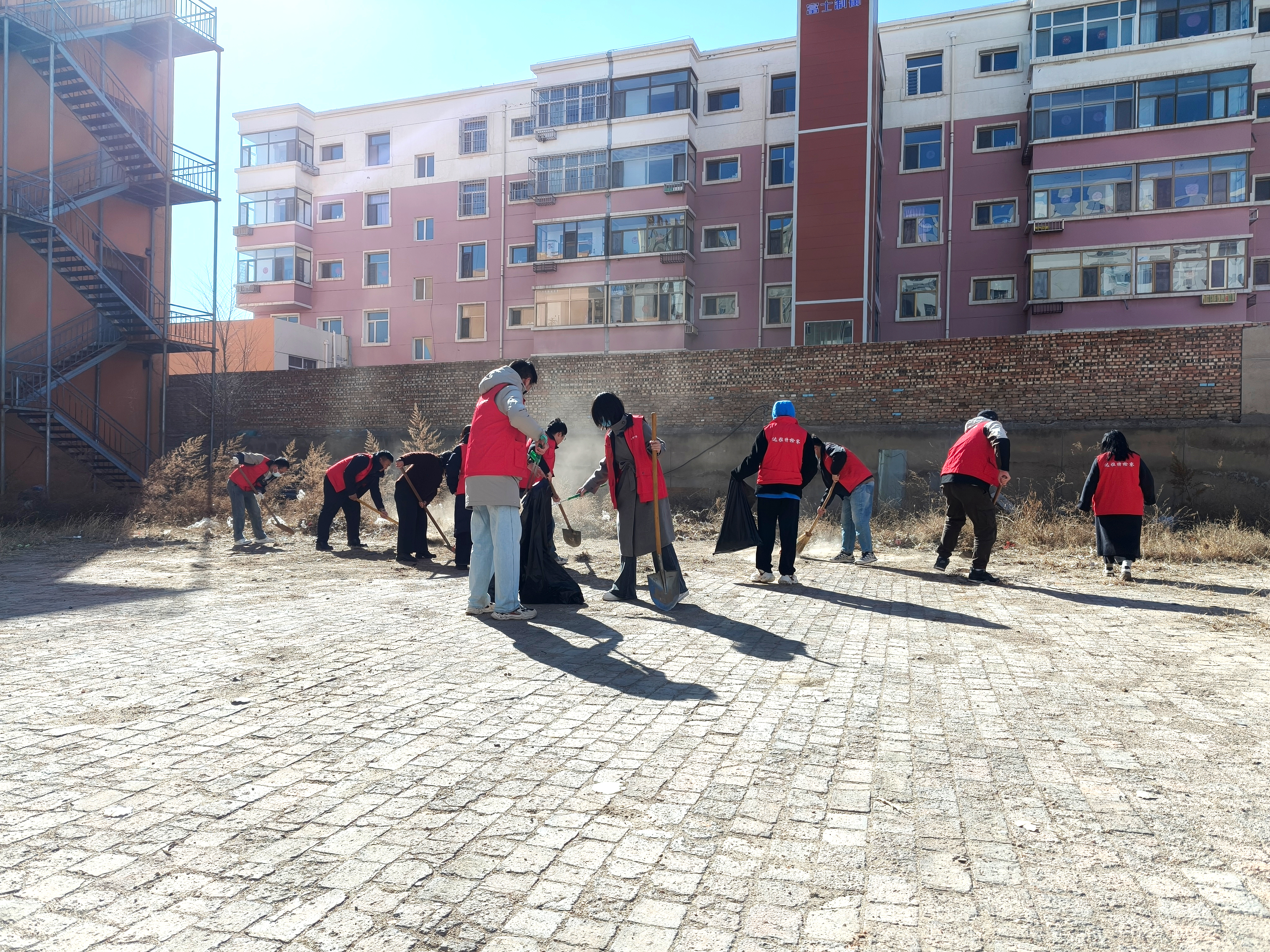 ������λ���չ | �����׷澫�� ���м�쵣��������������������Ժ�߽�ӭ��������չ־Ը�������⵳�ջ